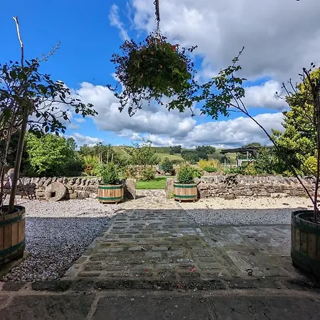 Whittakers Barn Farm